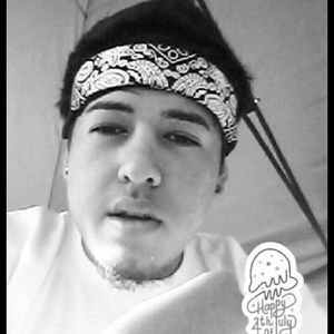 Meet your Posher, Cesar